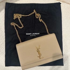 YSL Kate Medium Grain de Poudre Shoulder Bag